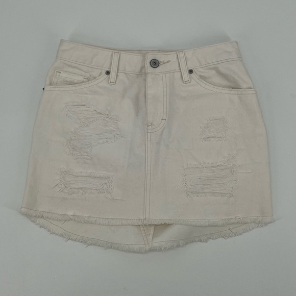 Vanilla Star Off White Rough Hem Distressed Mini Jean Skirt Size 1 Women’s - Picture 1 of 5
